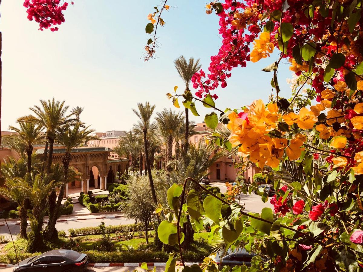 Riad Palmier Fleuri Marrakesh Exterior photo